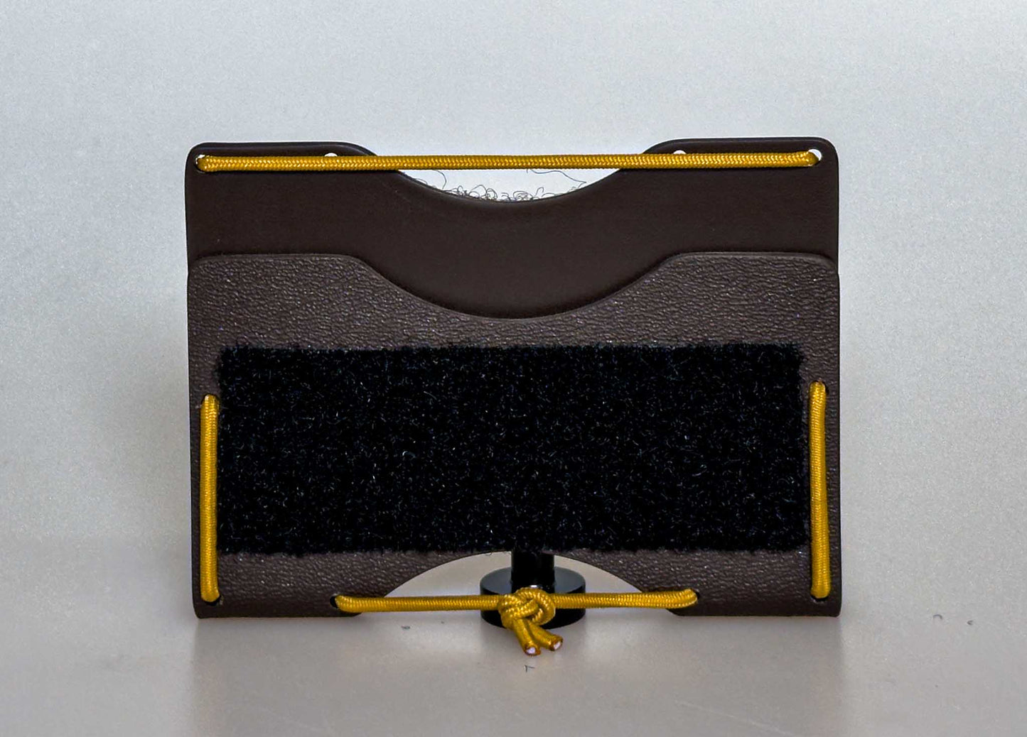 Bungee Mono - Brown & Brass