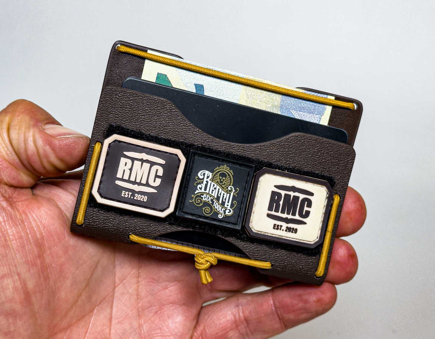 Bungee Mono - Brown & Brass
