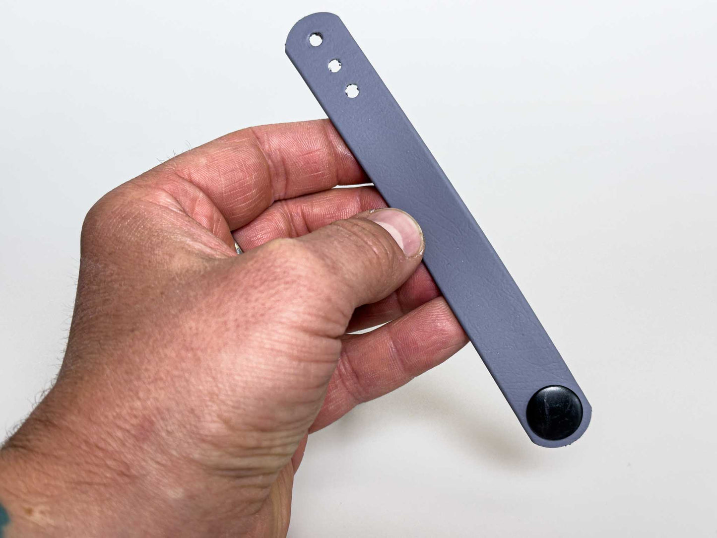 Belt Loop - Gray (Titanium)